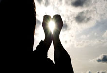 英媒:津琴科在曼城出場時間有限 或將在冬窗租借加盟紐卡.